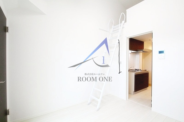 アクティ氷川台の居間・リビング|洋室のお部屋です。