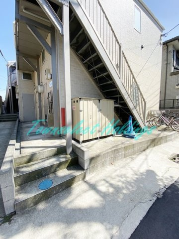 ミラベル三春町のエントランス|開放的なエントランス♪