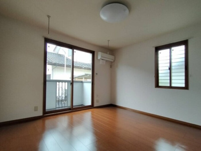 【洋室】 | サン モナリエ | 洋室（照明器具は付きません）