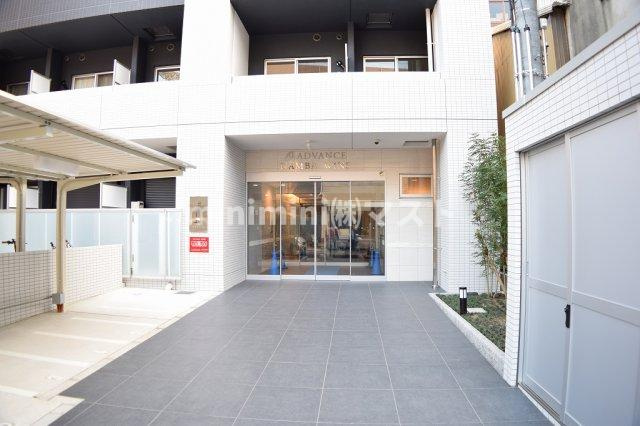 大阪市浪速区日本橋西１丁目の賃貸マンションのエントランス