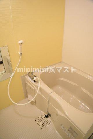 大阪市浪速区日本橋西１丁目の賃貸マンションの浴室