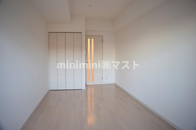 大阪市浪速区日本橋西１丁目の賃貸マンションの内装