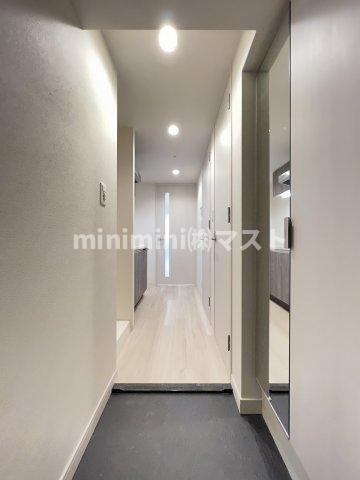 大阪市浪速区敷津西２丁目の賃貸マンションの玄関