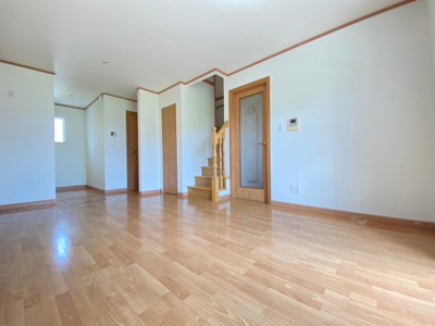 【居間・リビング】 | ヴィラージュ刀根山Ⅱ番館