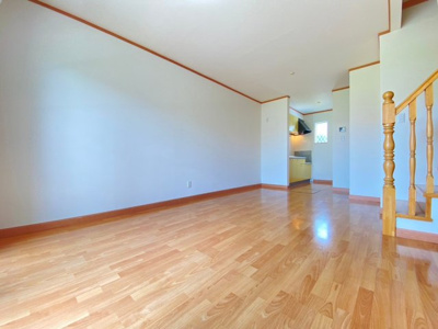 【居間・リビング】 | ヴィラージュ刀根山Ⅱ番館