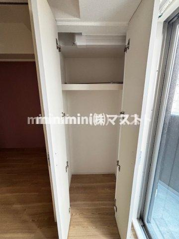 大阪市浪速区日本橋東１丁目の賃貸マンションの収納