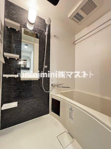 大阪市浪速区日本橋東１丁目の賃貸マンションの浴室