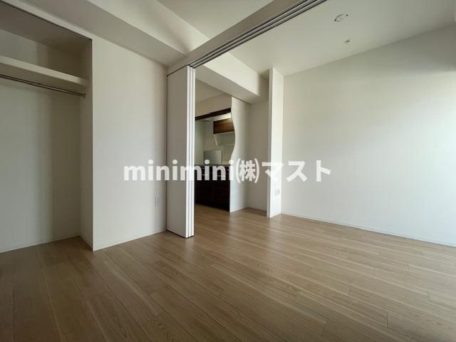 大阪市浪速区日本橋東１丁目の賃貸マンションの内装