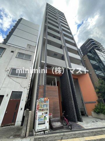 大阪市浪速区元町３丁目の賃貸マンションのエントランス