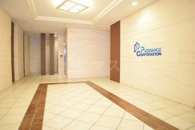 大阪市浪速区戎本町１丁目の賃貸マンションのロビー