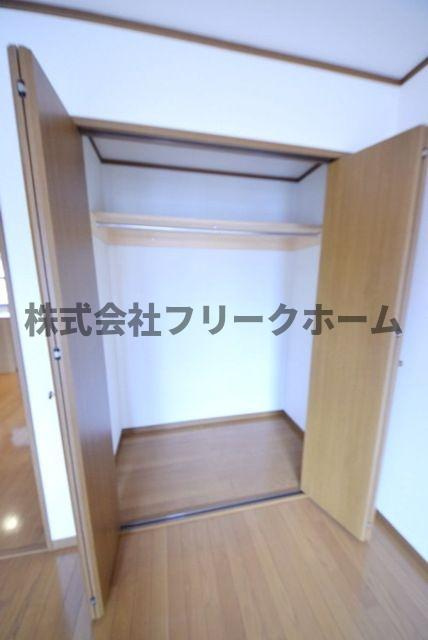 三鷹市井の頭１丁目のアパートの収納