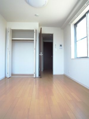 【寝室】 | リブリ・三ツ沢フラッツ