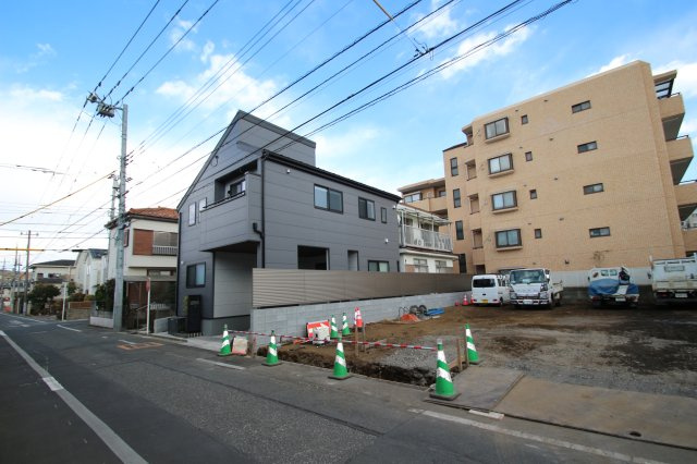 【Ville Clair】学園西町－小平535期-の外観|ウォークインクローゼットのある住まいで収納上手な生活を実現！衣類だけでなく、箱物や思い出の品もたっぷり収納できますので、整理整頓おしまい頂けたら居室空間をより広々とお使いいただけます！