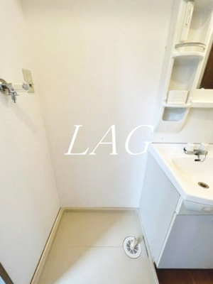 【設備】 | キロロ弐番館 | 室内洗濯置き場です。