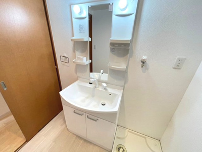 【独立洗面台】 | エヴァン千里山