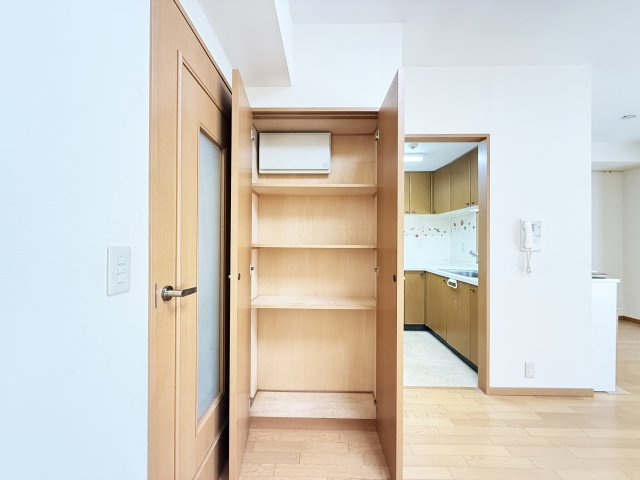 六泉寺ガーデンヒルズの収納