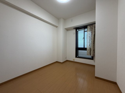 【洋室】 | ライオンズマンション金剛寺池台