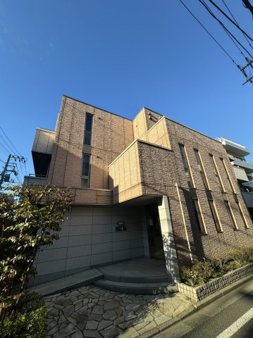 シャンブル向丘の外観