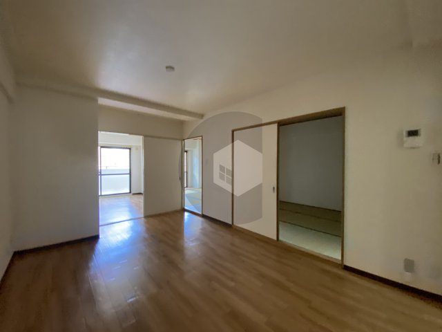 オリエントマンションの居間・リビング