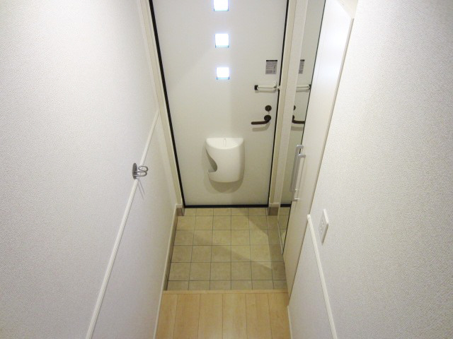 【玄関】