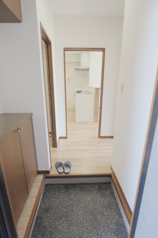 サニーハイツ藤井Bの玄関