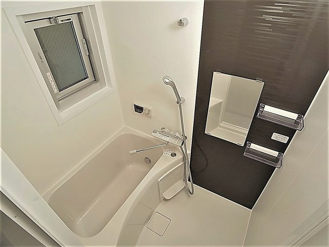 ラムール長田の浴室|追い炊き可能バスルーム、入れ替えました