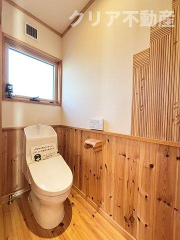 【トイレ】 | 藤岡市藤岡　元モデルルームの中古住宅