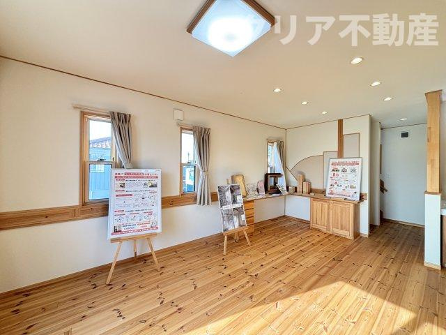 【洋室】 | 藤岡市藤岡　元モデルルームの中古住宅