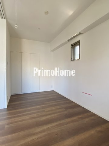 プラウドフラット外神田の洋室