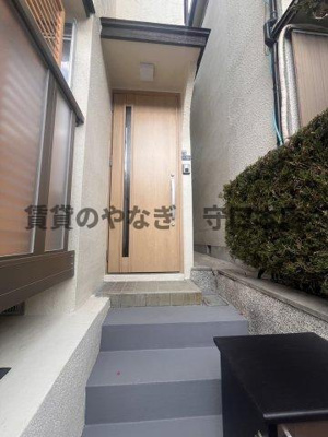 【玄関】 | イーストリート1122