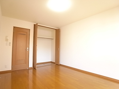 【寝室】 | プライマル・スパイア