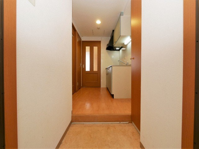 大阪市中央区難波千日前の賃貸マンションの玄関