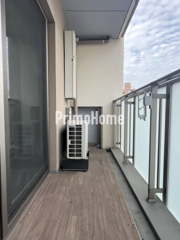 プラウドフラット外神田のバルコニー