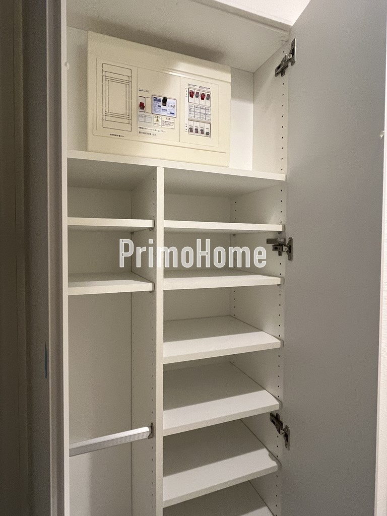 プラウドフラット外神田の収納