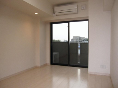 【居間・リビング】 | ルーブル方南町 | とっても綺麗な洋室。