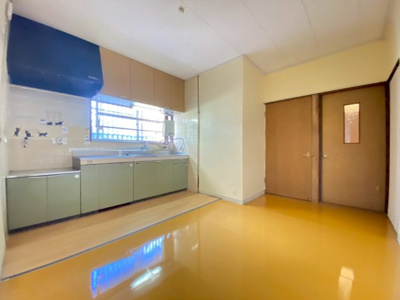 【居間・リビング】 | 茨木市西安威一丁目戸建