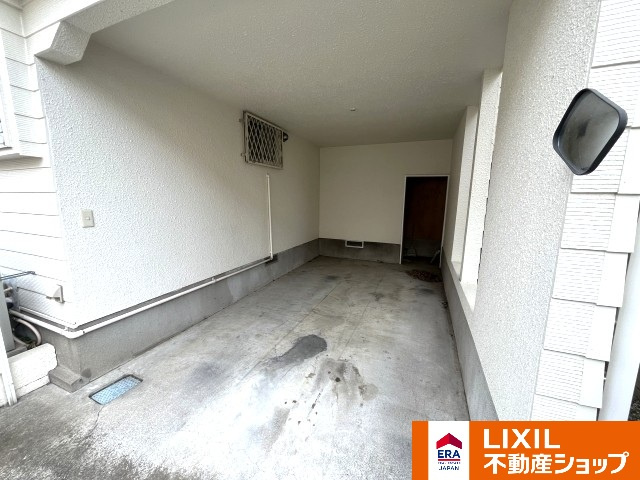 久喜北１丁目中古戸建の駐車場