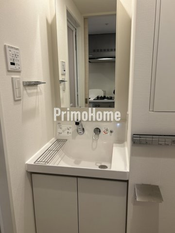 プラウドフラット外神田の洗面所