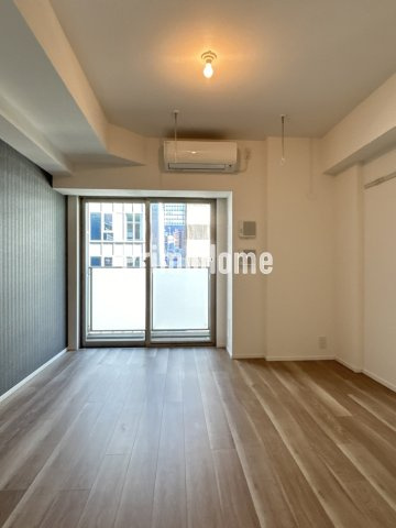 プラウドフラット外神田の居間・リビング