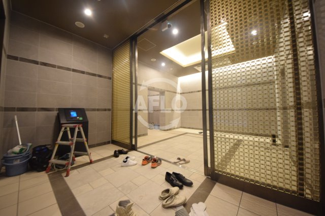 リアライズ天満橋　中大江小学校区のエントランス|リアライズ天満橋　エントランス