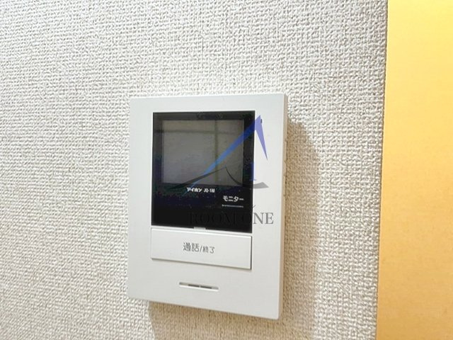 寿ハイツのセキュリティ|モニター付きインターホンです。