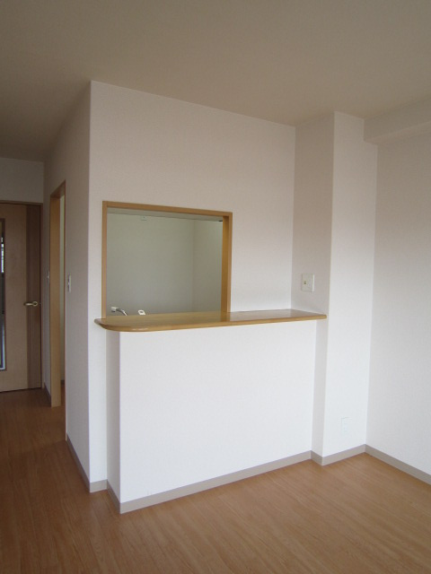 サニーソシア21の内装|カウンターキッチン