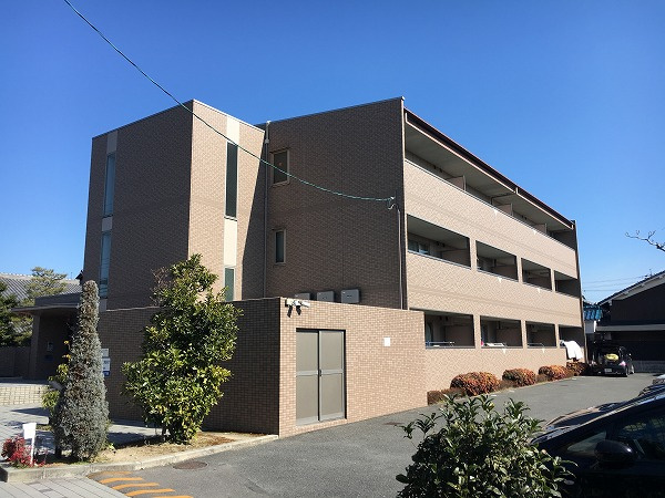 サニーソシア21の外観