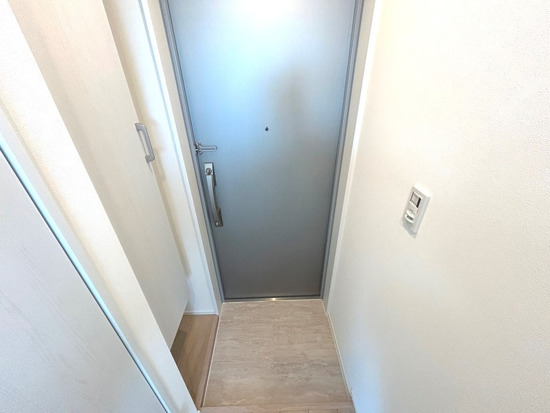 ＬｉｖｅＦｌａｔ国分寺の玄関