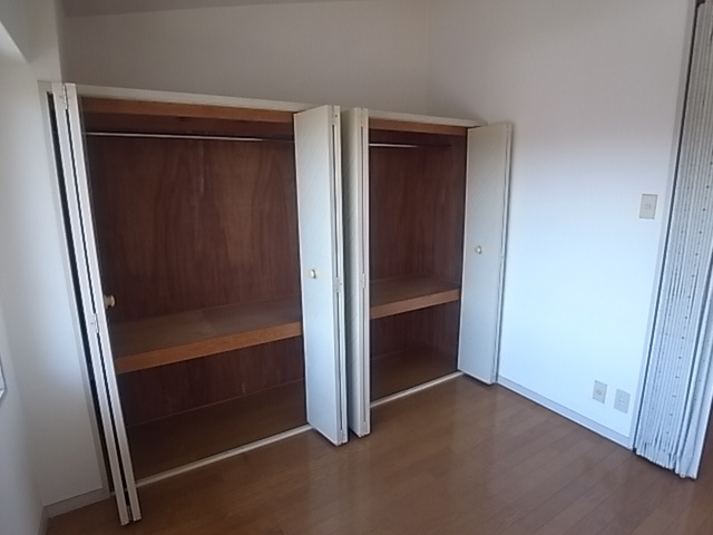 リッジヴィラ魚崎の収納