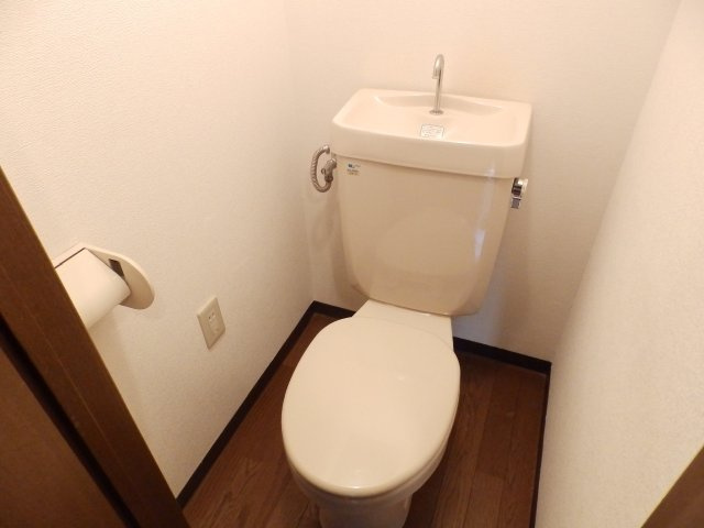 カーサデ六甲のトイレ