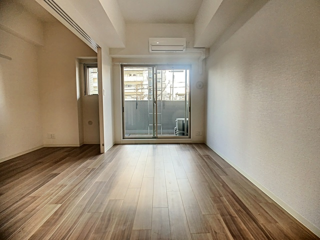 エスライズ神戸三宮山手通1番館の居間・リビング