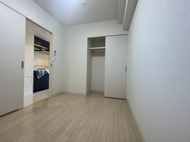 エステムプラザ神戸西Ⅴミラージュの居間・リビング