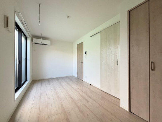 リアル北久里浜パークテラスⅠの居間・リビング|お洒落な洋室♪