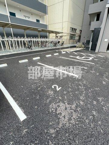東京マンションの駐車場